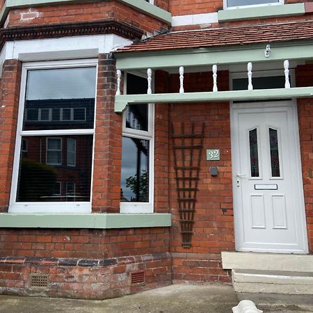 Pass The Keys Amazing, Newly Renovated 5Bedroom House Sleeps 10 Скарборо Екстер'єр фото