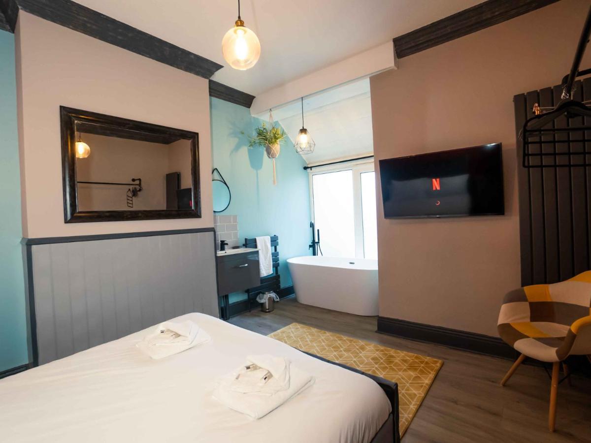 Pass The Keys Amazing, Newly Renovated 5Bedroom House Sleeps 10 Скарборо Екстер'єр фото