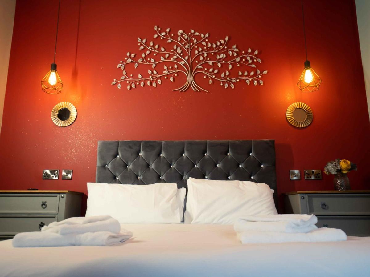 Pass The Keys Amazing, Newly Renovated 5Bedroom House Sleeps 10 Скарборо Екстер'єр фото